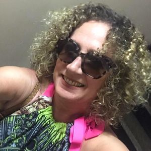 Meet your Posher, Cary